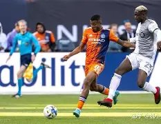 张九南就前,妻指控家暴,出轨一事表,C7娱乐集团,C7娱乐APP,C7娱乐官方,C7娱乐登录