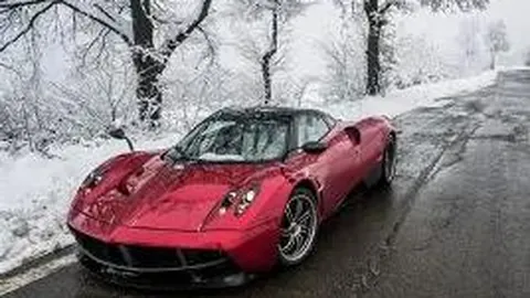 希腊圣托里尼岛发生数千次地震，游客大量疏散