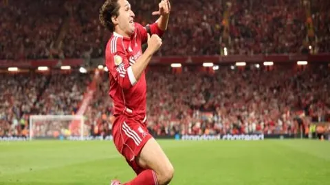 76人教练团9年前对恩比德敬重程度存疑